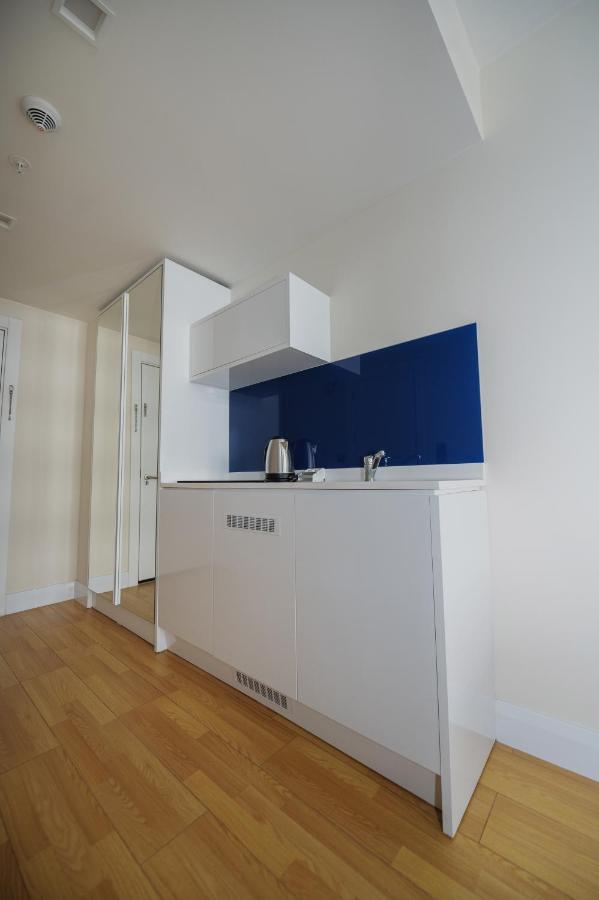 Blue Orbi City Hotel Батуми Екстериор снимка